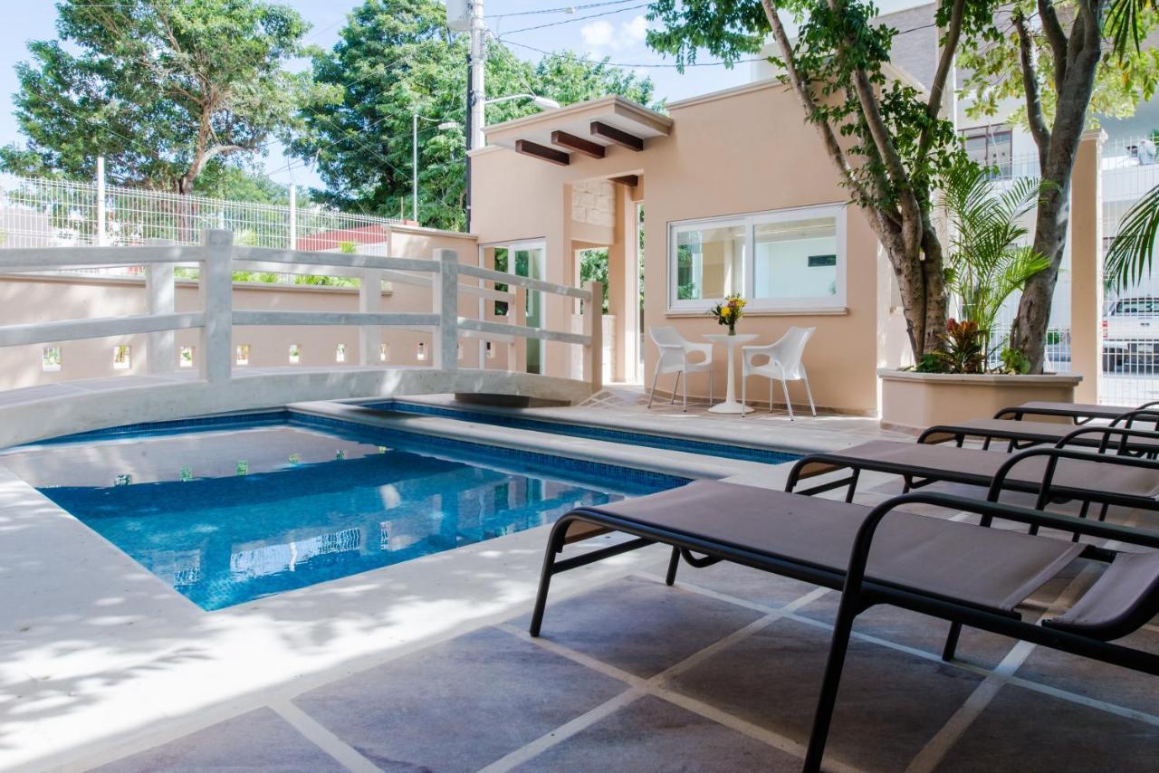 Casa Leo Aparthotel Playa del Carmen Bagian luar foto
