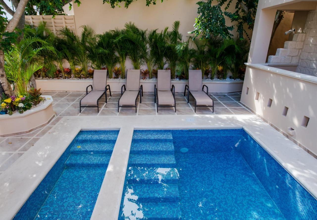 Casa Leo Aparthotel Playa del Carmen Bagian luar foto