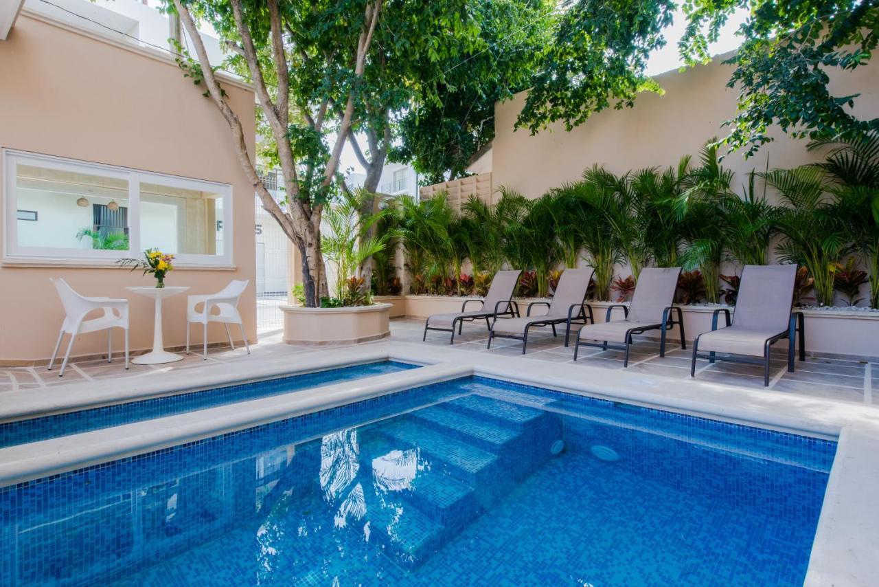 Casa Leo Aparthotel Playa del Carmen Bagian luar foto